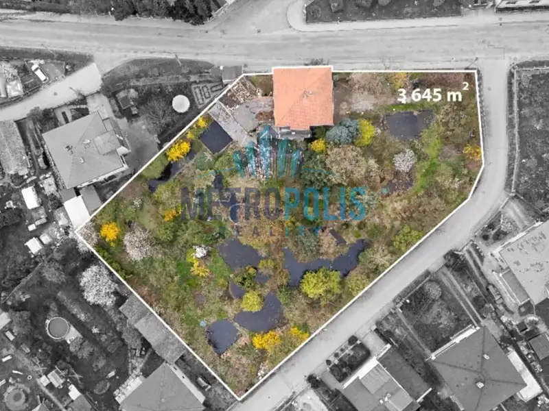 Prodej rodinného domu 260 m², pozemek 3645 m², Lhota – náhled fotky 1