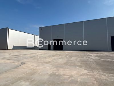 Pronájem skladového prostoru 1395 m²