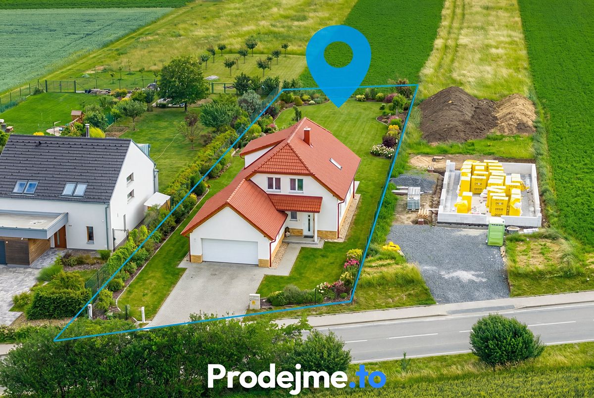 Prodej stavebního pozemku 1109 m² – fotografie 3