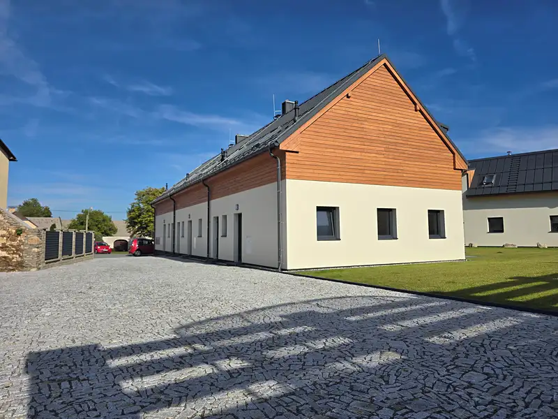 Prodej rodinného domu 112 m², pozemek 476 m², Vimperk – náhled fotky 2