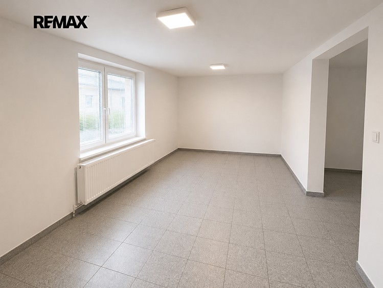 Комерційне приміщення на продаж, 420 м² (8 з 25)