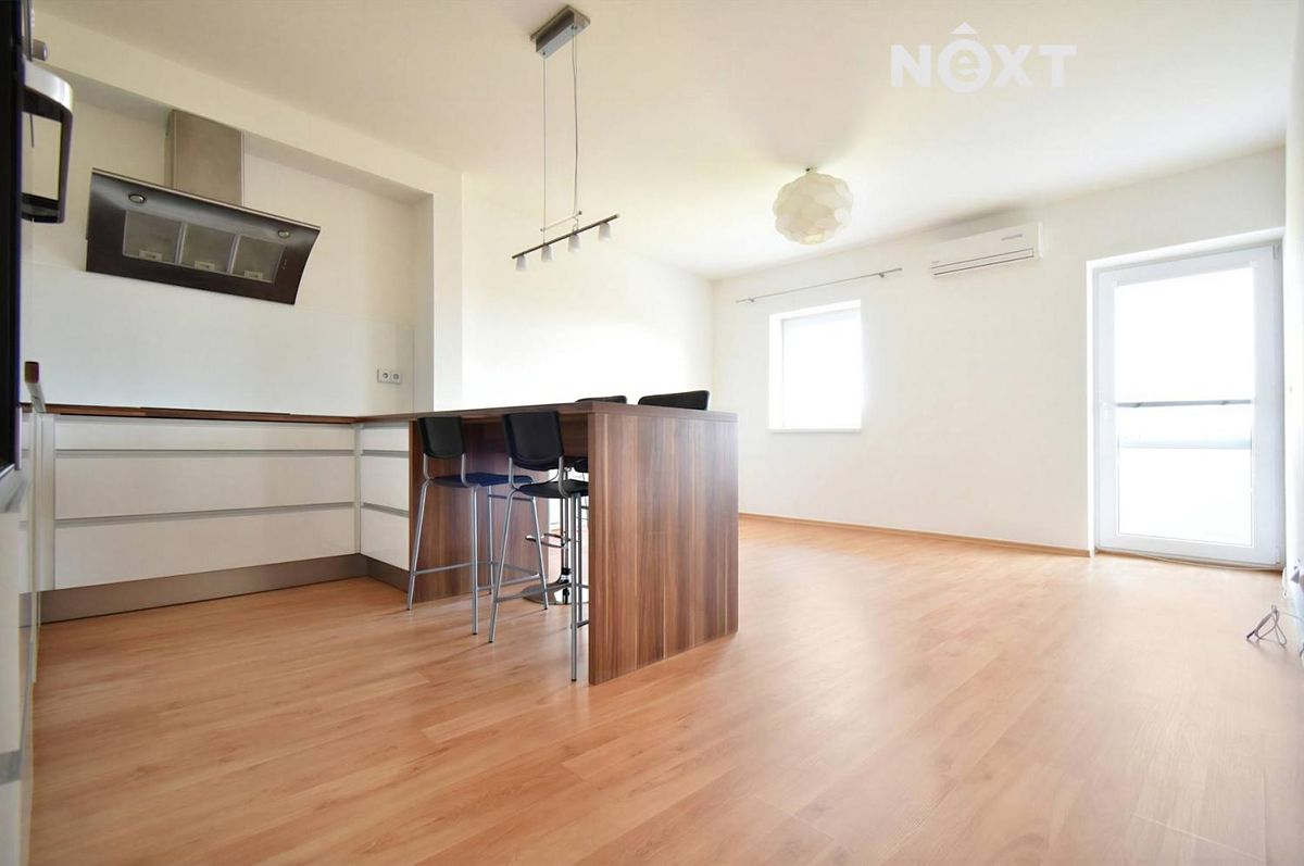 Pronájem bytu 3+kk 67 m² – fotografie 4
