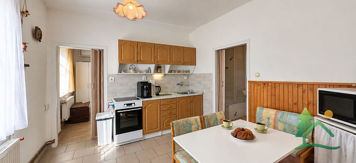 Prodej rodinného domu 57 m², pozemek 452 m² – fotografie 2