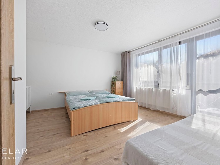 Комерційне приміщення на продаж, 220 м² (21 з 31)