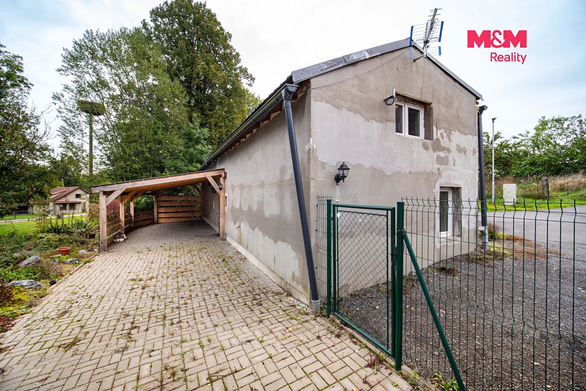 Prodej rodinného domu 100 m², pozemek 1272 m² – fotografie 4