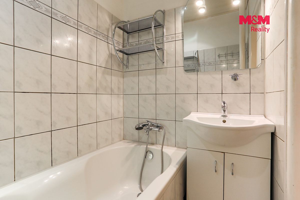 Pronájem bytu 3+1 70 m² – fotografie 3