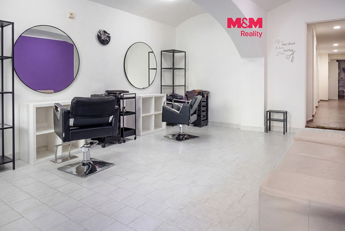 Prodej obchodního prostoru 85 m²