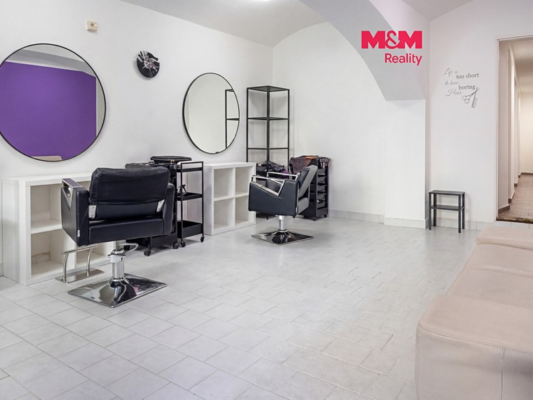 Gewerbefläche zum Kauf, 85 m² (1 von 12)