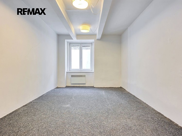 Gewerbefläche zum Kauf, 57 m² (8 von 21)