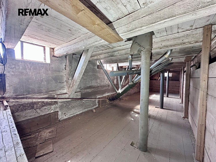 Комерційне приміщення на продаж, 830 м² (21 з 34)
