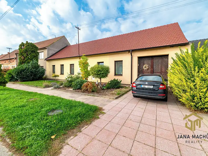 Prodej rodinného domu 140 m², pozemek 1387 m², Brumovice – náhled fotky 2