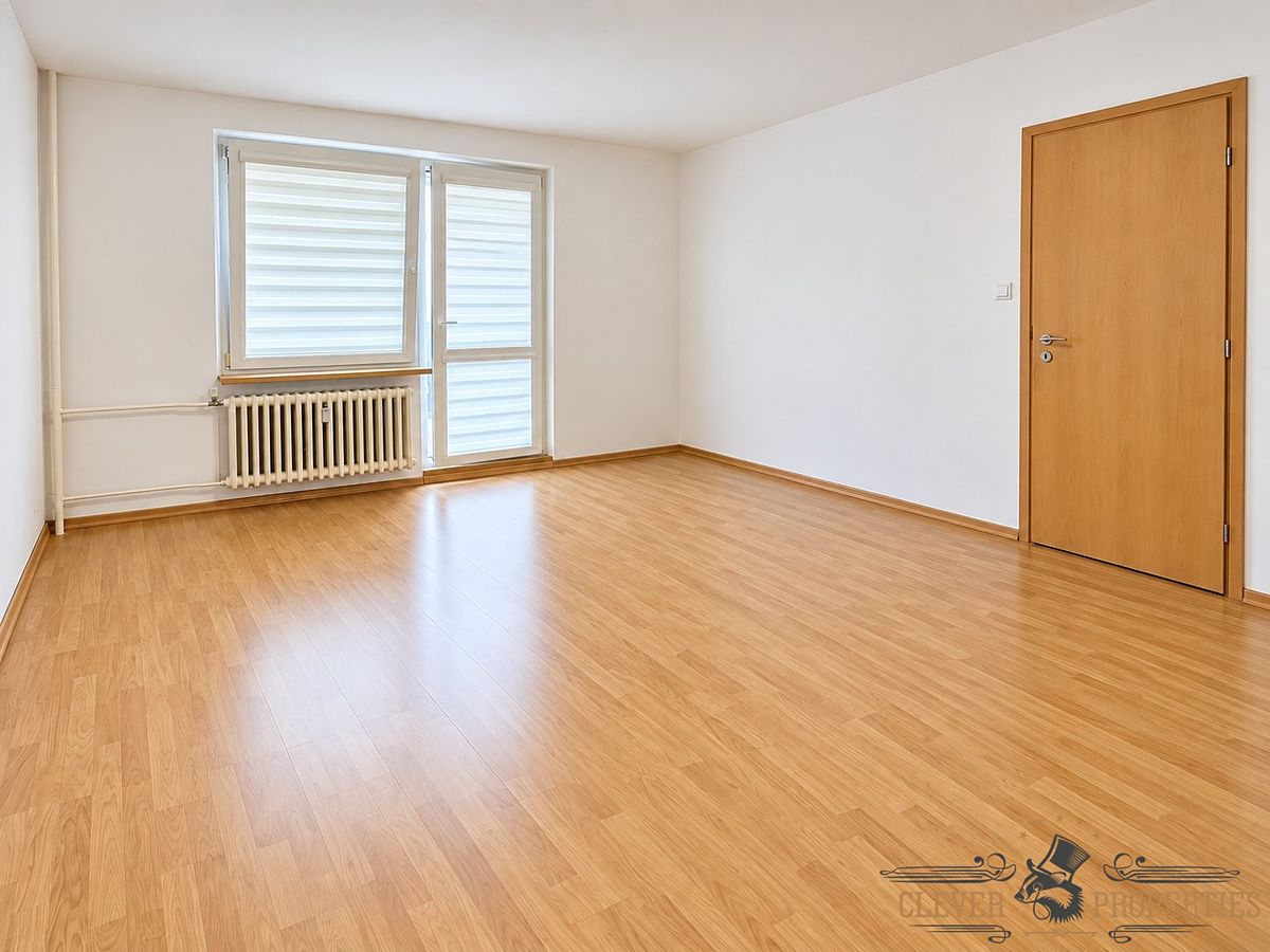 Pronájem bytu 3+1 66 m² – fotografie 3