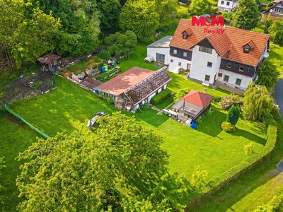 Prodej rodinného domu 376 m², pozemek 2768 m²