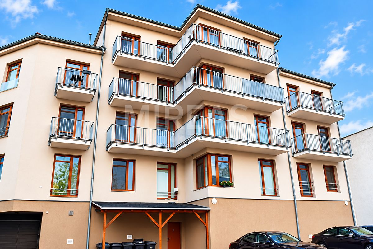 Pronájem bytu 3+kk 84 m²