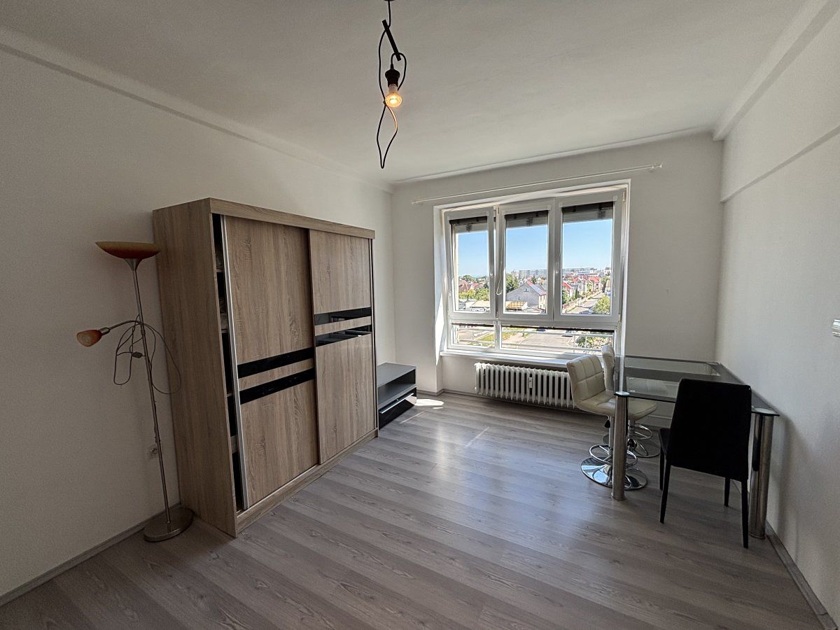 Pronájem bytu 2+1 55 m² – fotografie 2