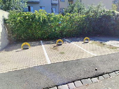 Pronájem garážového stání 10 m²