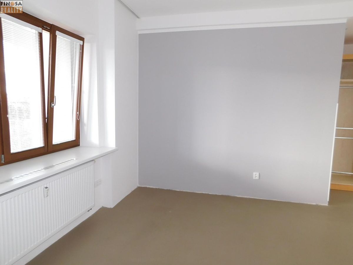 Pronájem bytu 3+kk 89 m² – fotografie 5