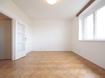 Pronájem bytu 1+kk 32 m²