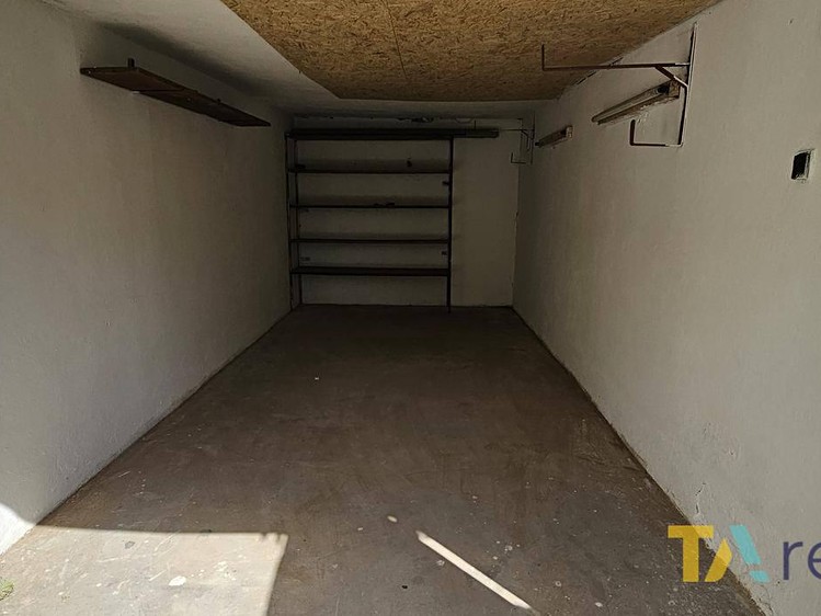 Нерухомість на продаж, 19 м² (2 з 5)