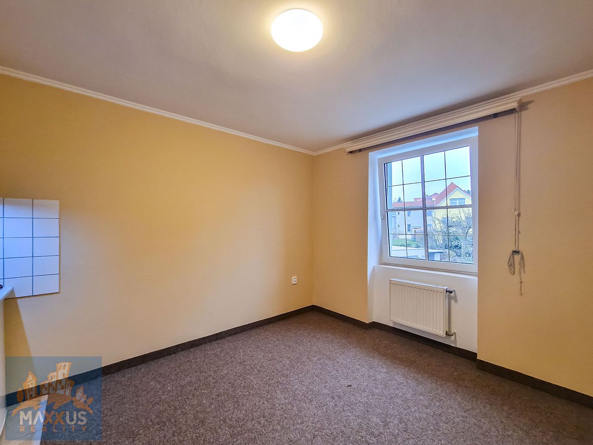 Pronájem bytu 1+kk 22 m² – fotografie 3
