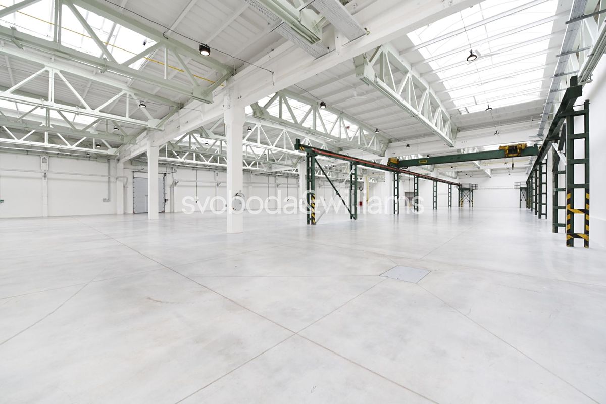 Pronájem skladového prostoru 13500 m² – fotografie 4
