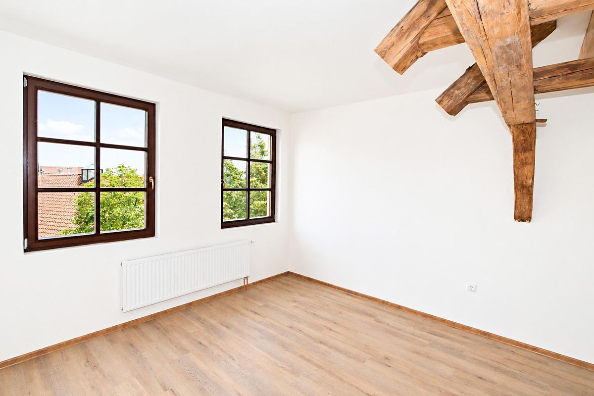 Pronájem bytu 1+kk 32 m² – fotografie 3