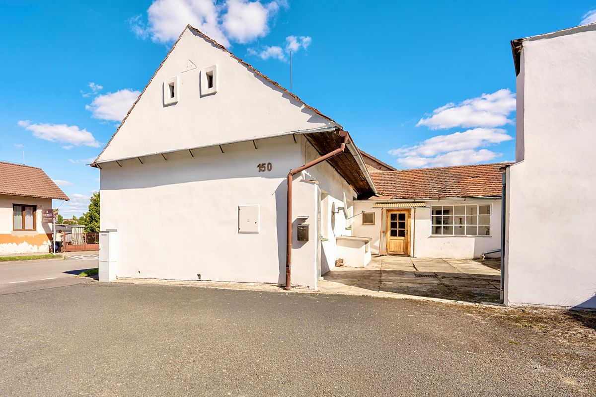 Prodej rodinného domu 94 m², pozemek 854 m² – fotografie 5