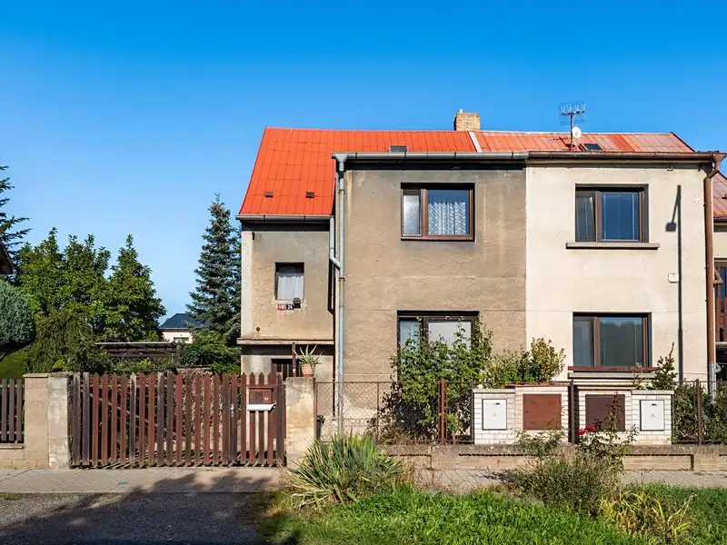 Prodej rodinného domu 83 m², pozemek 229 m², Buštěhrad – náhled fotky 1