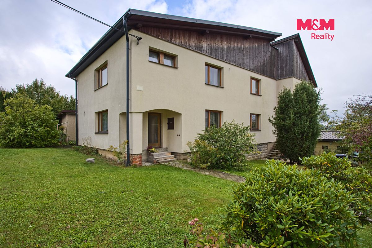 Pronájem rodinného domu 240 m², pozemek 1258 m² – fotografie 3