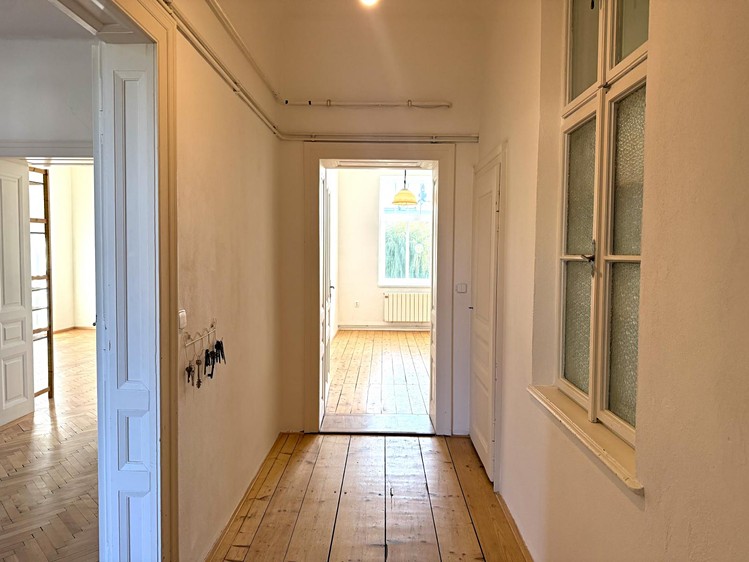 Pronájem bytu 2+1, 80 m² (11 z 15)