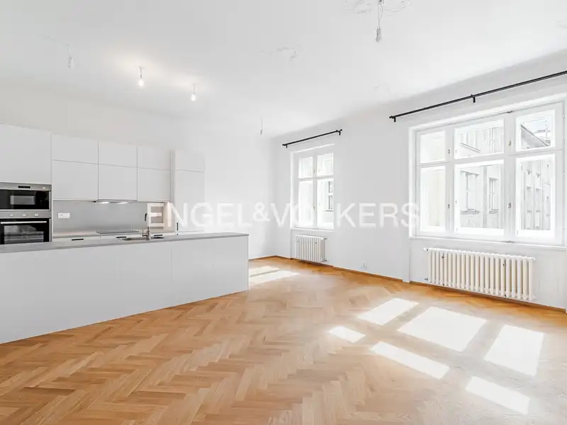Pronájem bytu 2+kk 90 m², Praha – náhled fotky 1