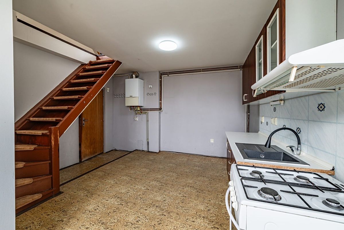 Pronájem bytu 2+1 60 m² – fotografie 5