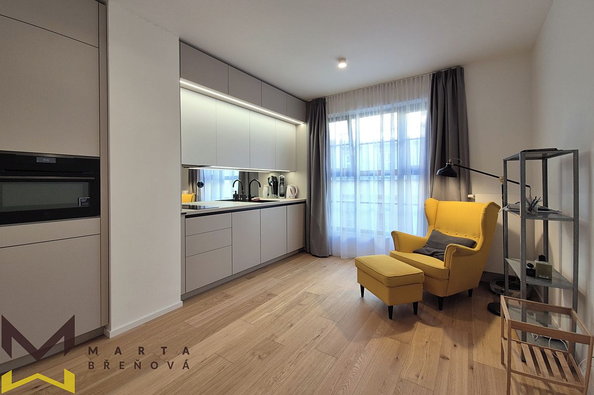 Pronájem bytu 1+kk 23 m², Brno – fotka 1 z 3