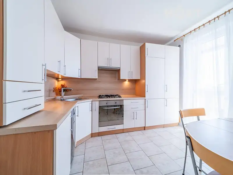 Pronájem bytu 3+1 70 m², Orlová – náhled fotky 1