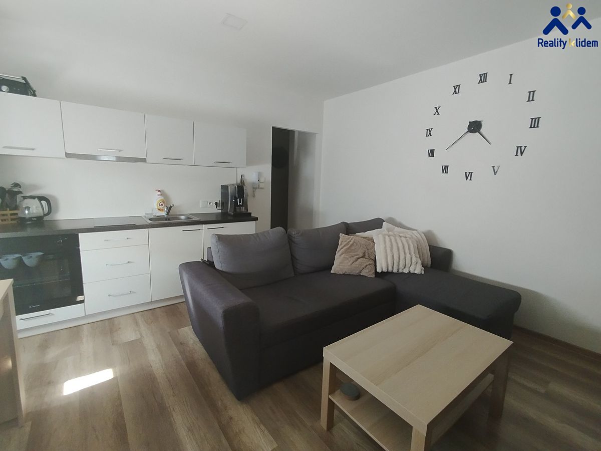 Pronájem bytu 2+kk 44 m²