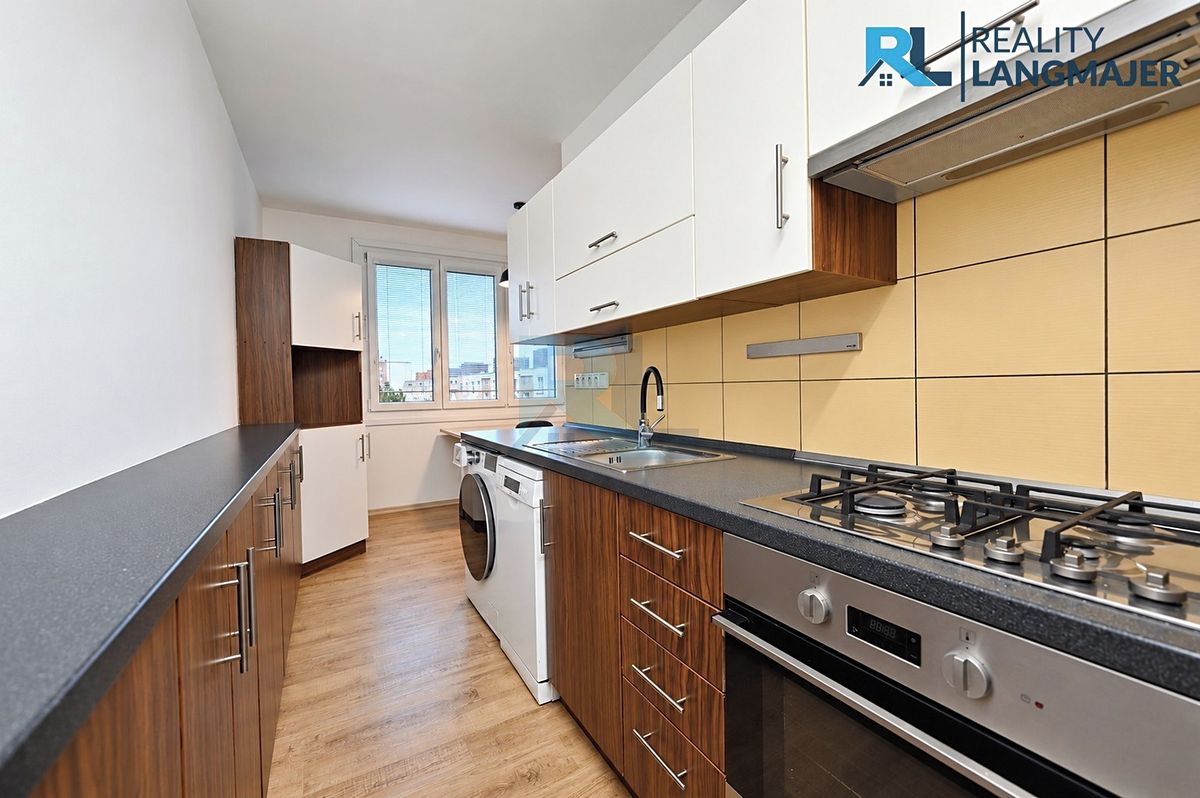 Pronájem bytu 3+1 62 m² – fotografie 4