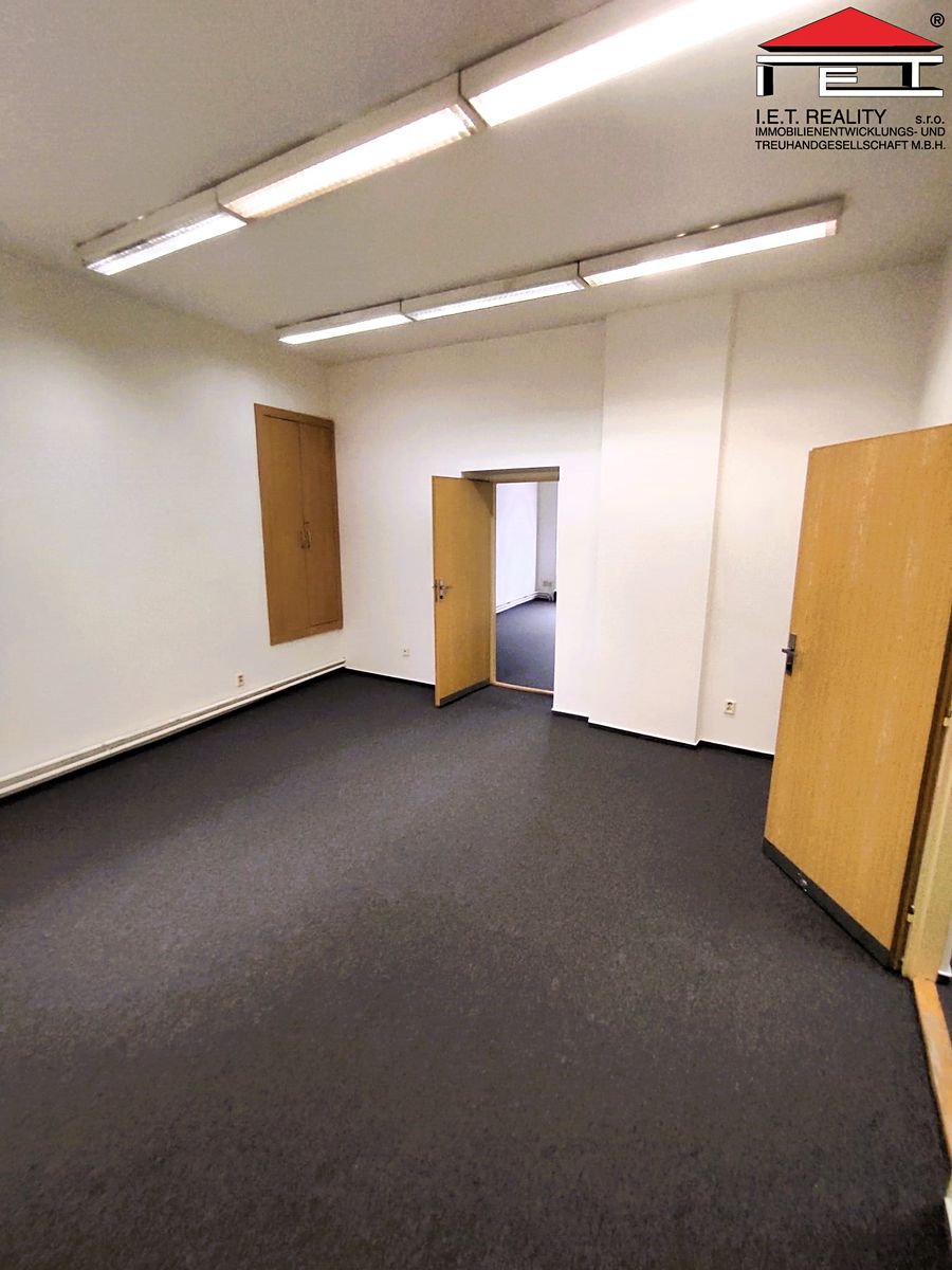 Pronájem kanceláře 110 m² – fotografie 5