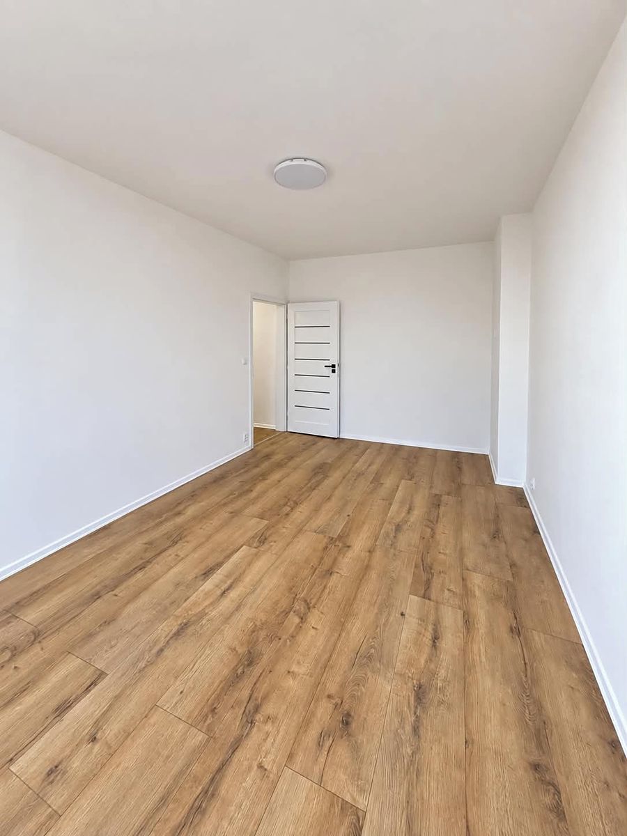 Pronájem bytu 2+1 49 m² – fotografie 4