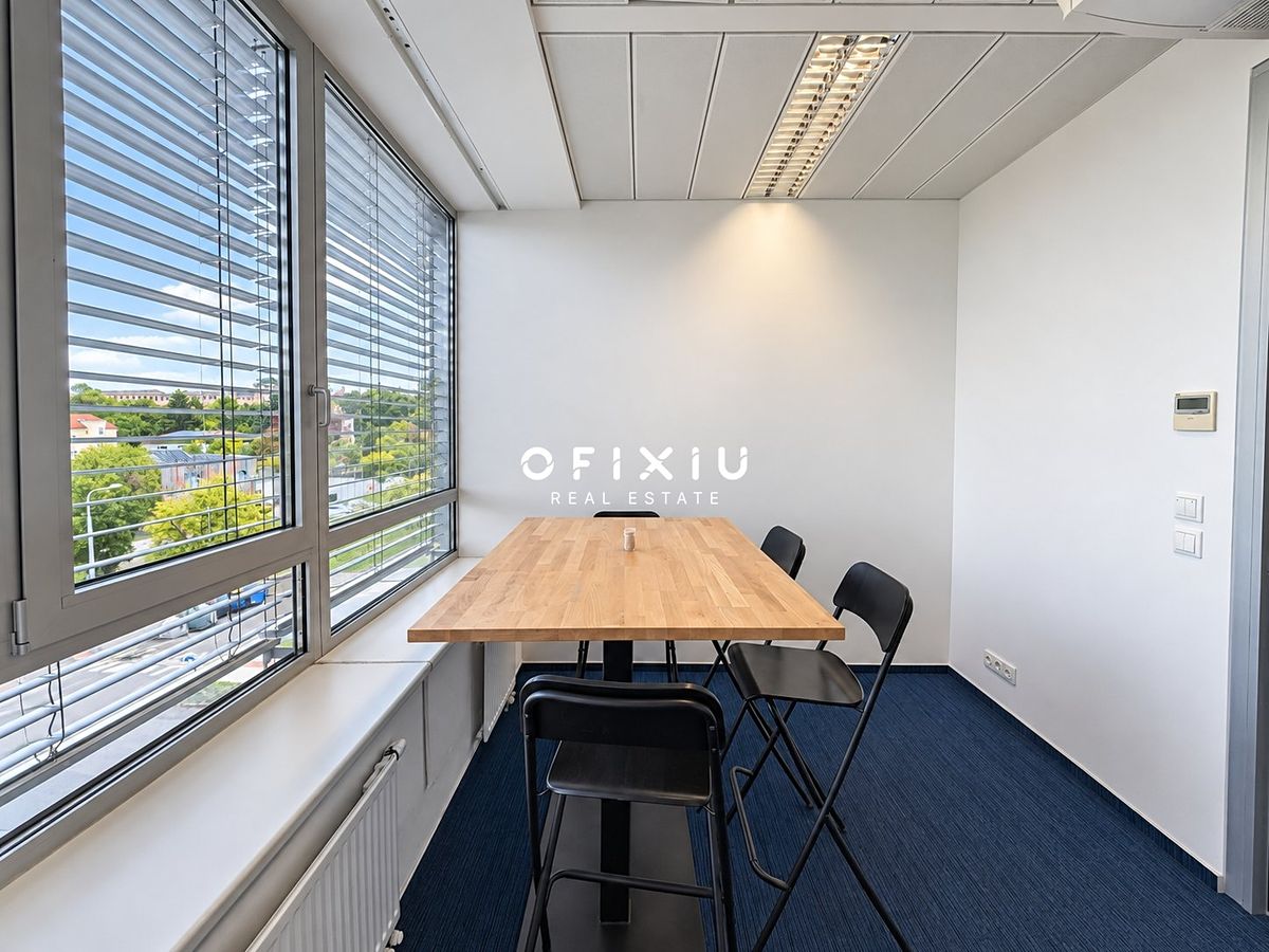 Pronájem kanceláře 259 m² – fotografie 5