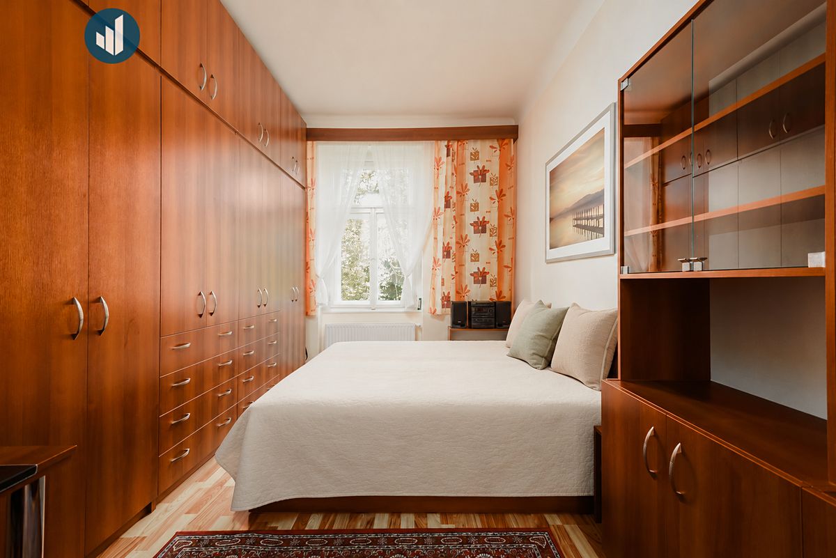 Pronájem bytu 2+kk 44 m² – fotografie 3