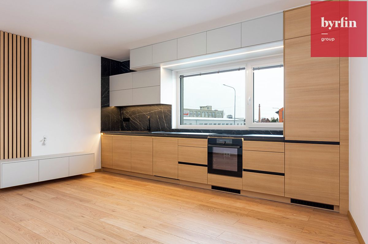 Pronájem bytu 2+kk 52 m²
