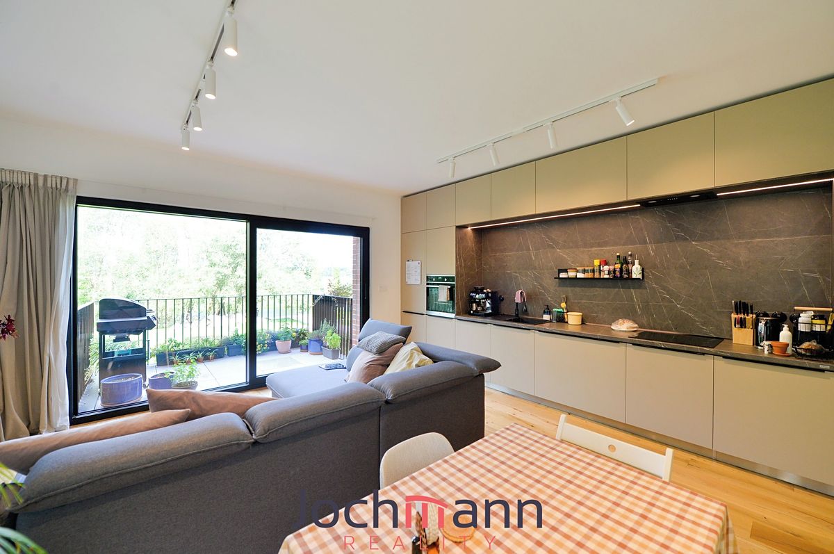 Pronájem bytu 3+kk 78 m² – fotografie 3