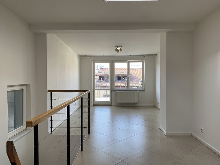 Квартира 2+kk в оренду, 64 м² (2 з 17)