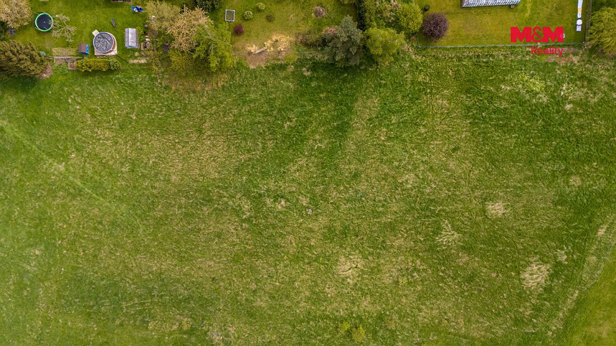 Prodej stavebního pozemku 853 m² – fotografie 2