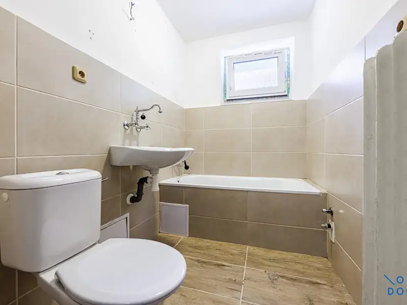Pronájem bytu 1+1 35 m², Horní Slavkov – náhled fotky 2