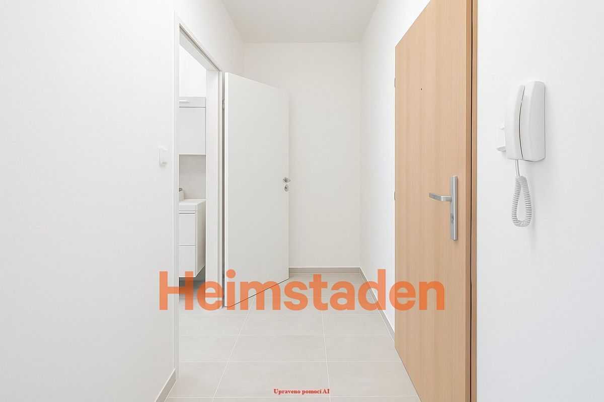 Pronájem bytu 1+kk 29 m² – fotografie 5