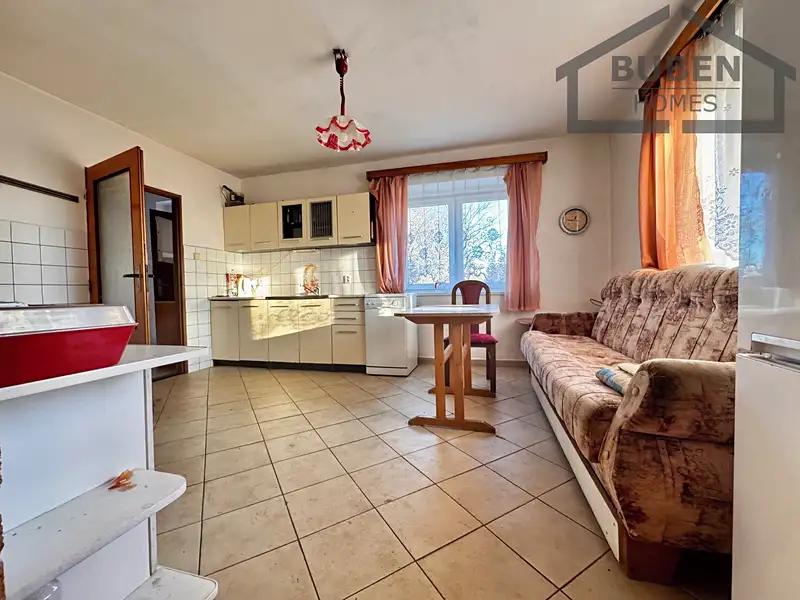 Prodej rodinného domu 160 m², pozemek 747 m², Halže – náhled fotky 2