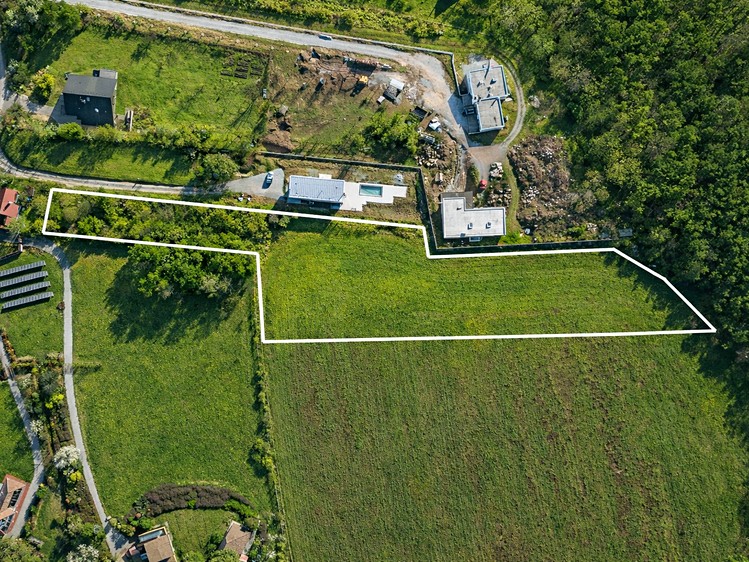 Grundstück zum Kauf, 6.811 m² (2 von 6)