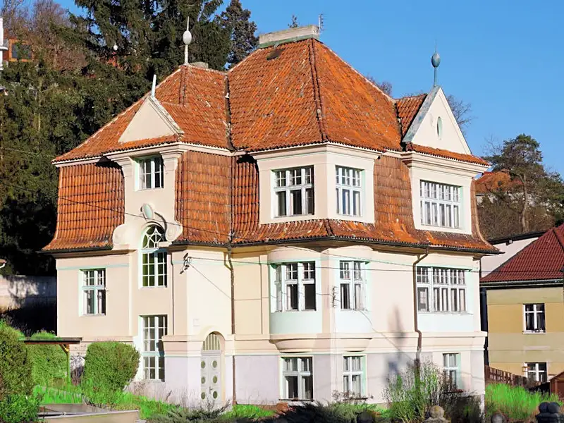 Prodej vily 420 m², pozemek 1614 m², Černošice – náhled fotky 1