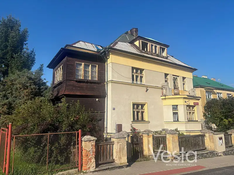 Prodej rodinného domu 300 m², pozemek 1205 m², Benešov nad Ploučnicí – náhled fotky 3